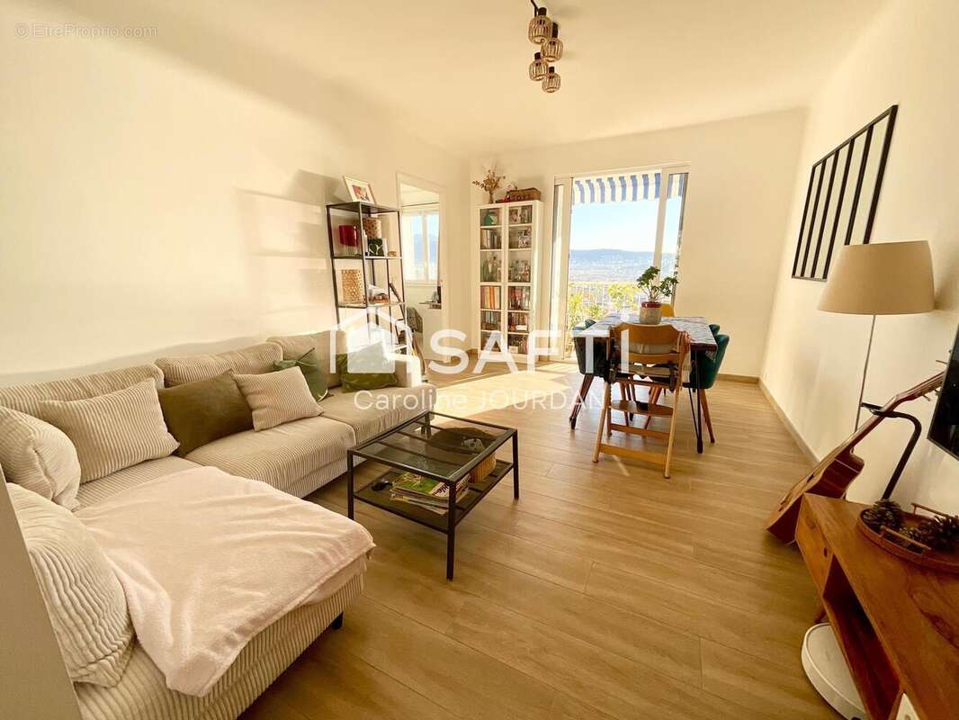 Photo 2 - Appartement à NICE