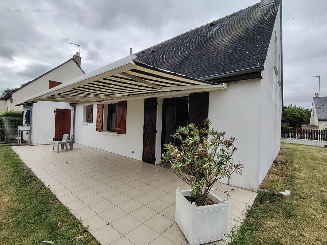 Maison à SAINT-MATHURIN-SUR-LOIRE