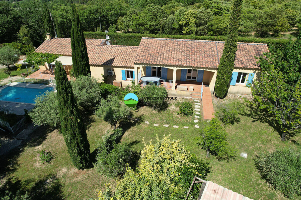Maison à MALEMORT-DU-COMTAT