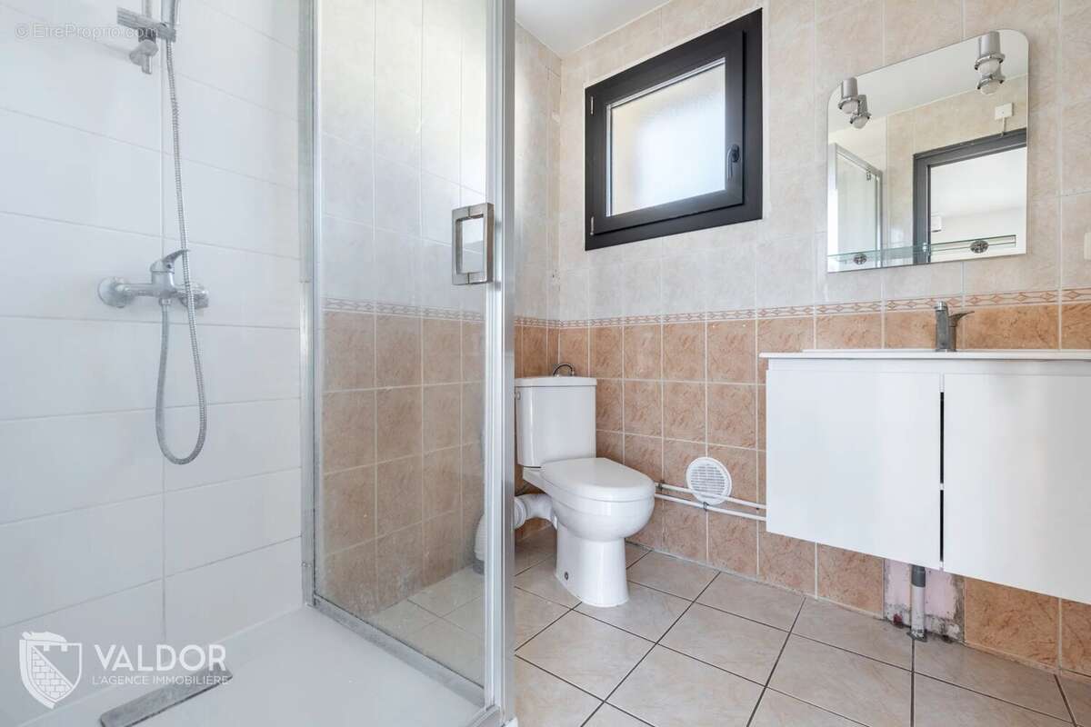Appartement à LUCENAY