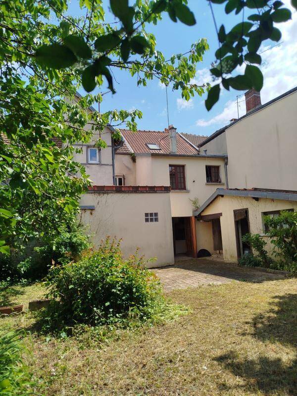Maison à VAIRES-SUR-MARNE