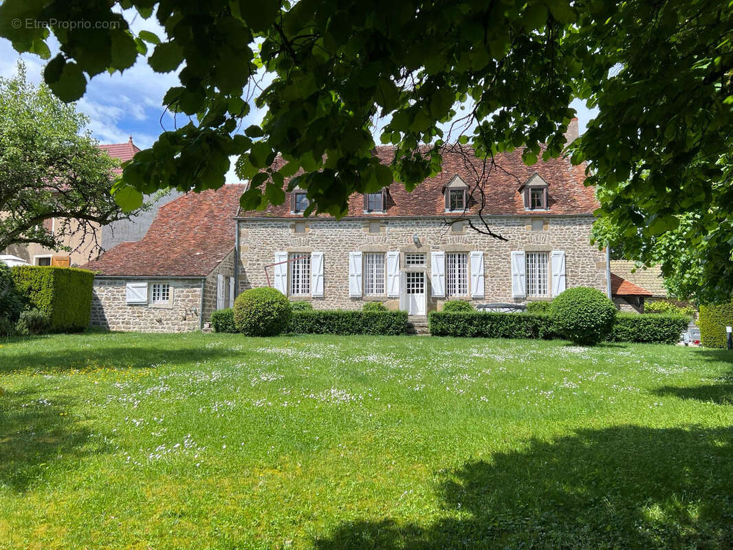 Maison à BEAUNE