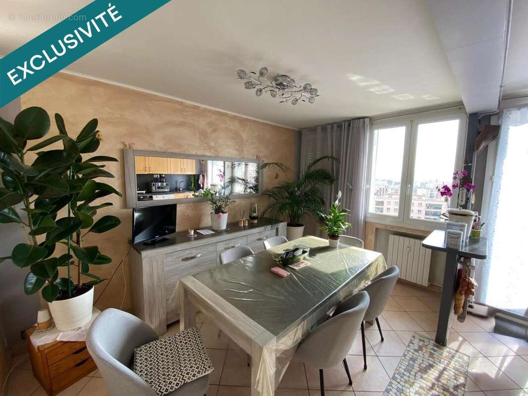 Photo 2 - Appartement à MARSEILLE-13E