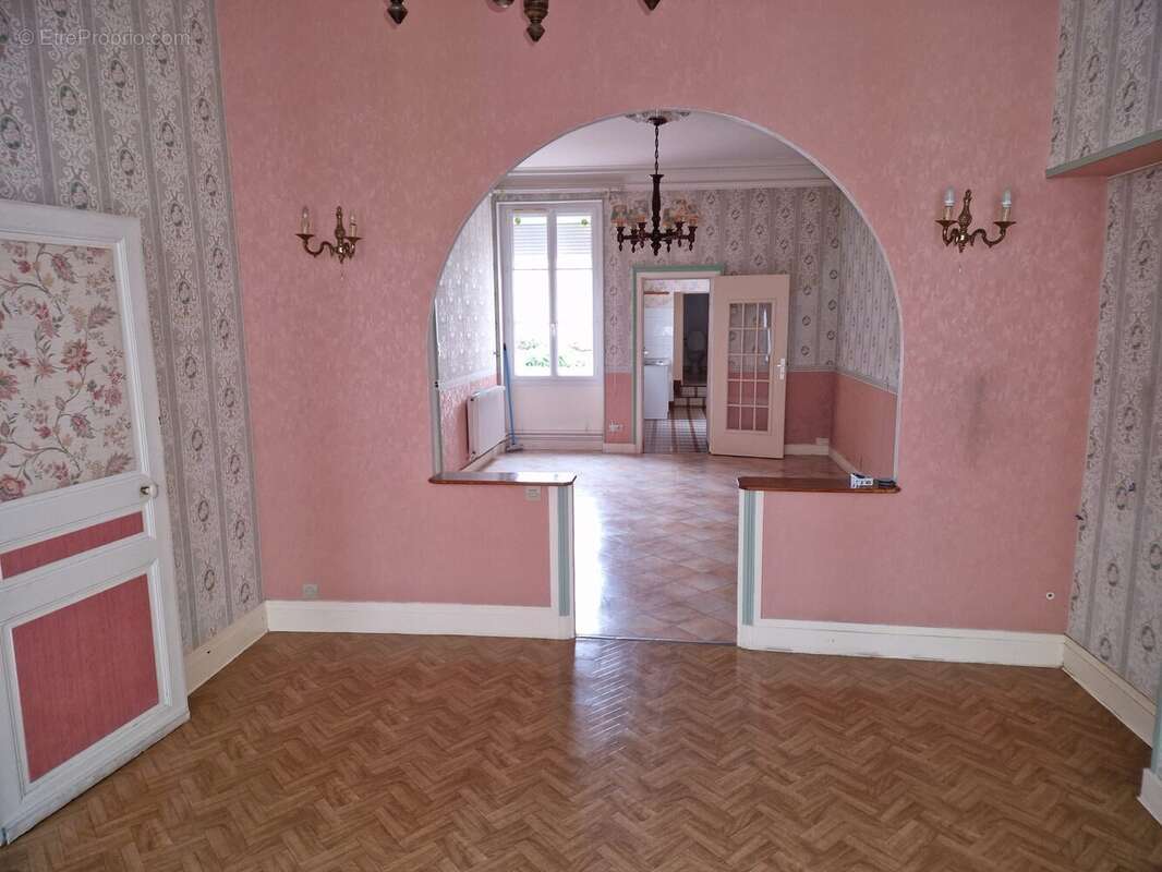 Maison à MAMERS