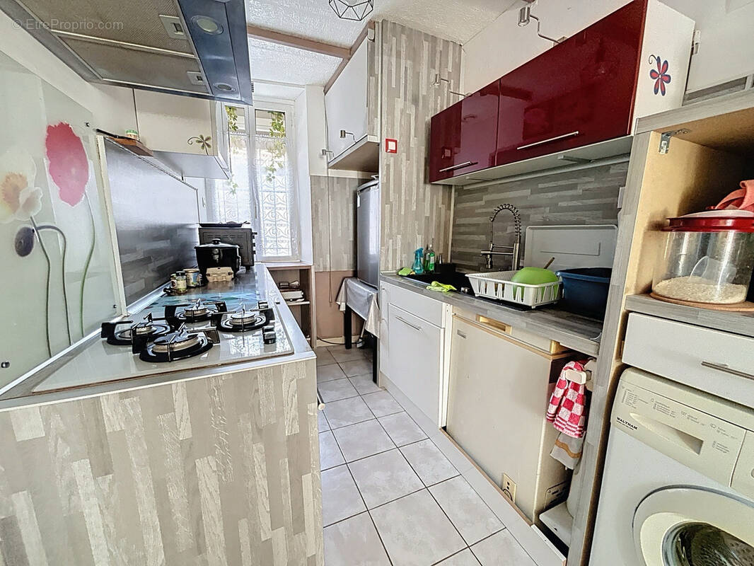 Appartement à ROGNAC