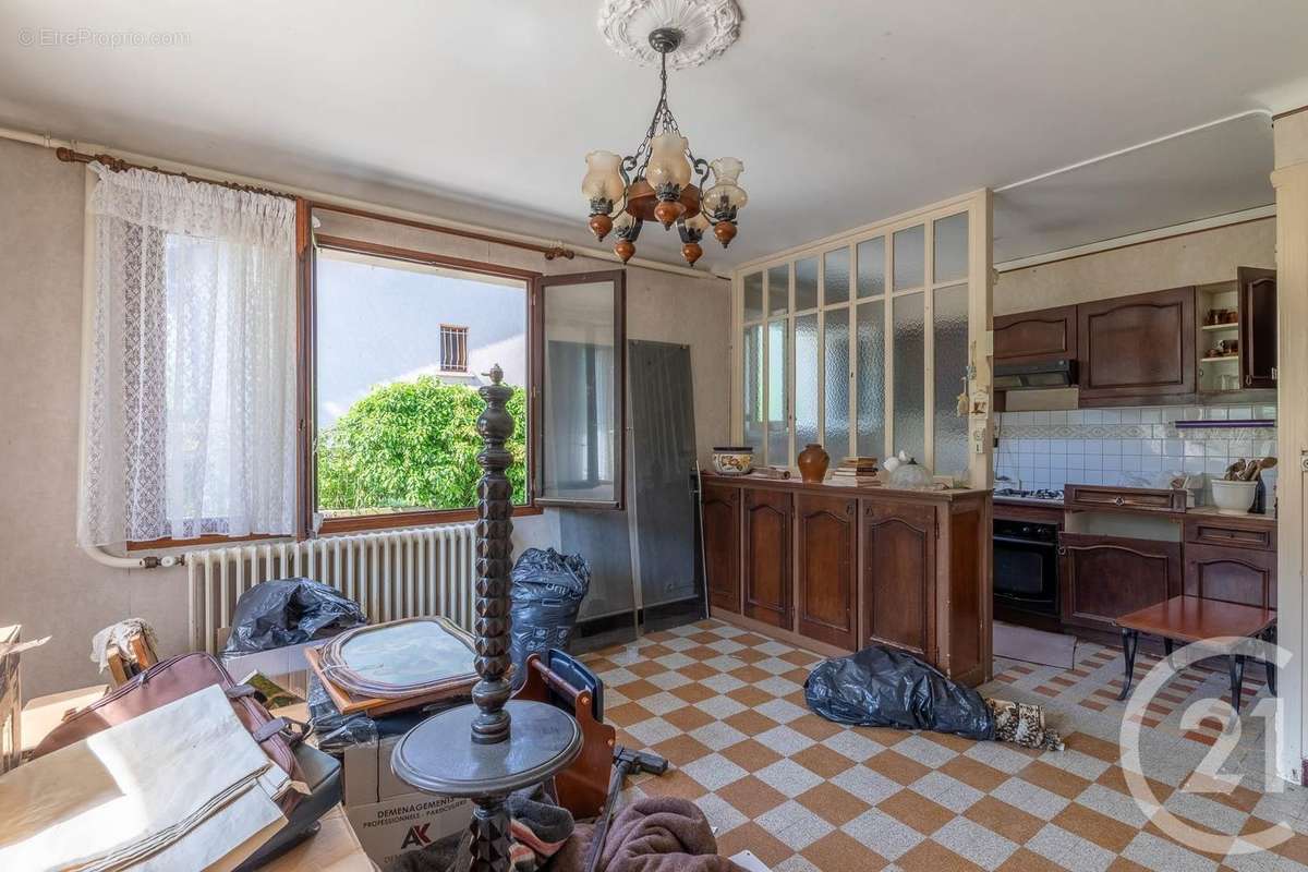Maison à VIF