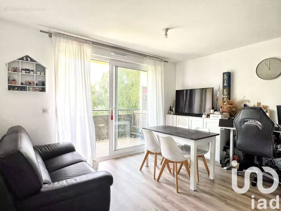 Photo 1 - Appartement à LOGNES