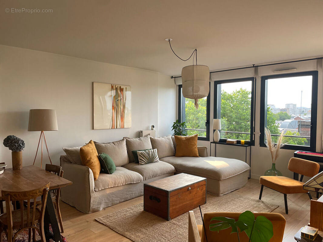 Appartement à GENNEVILLIERS