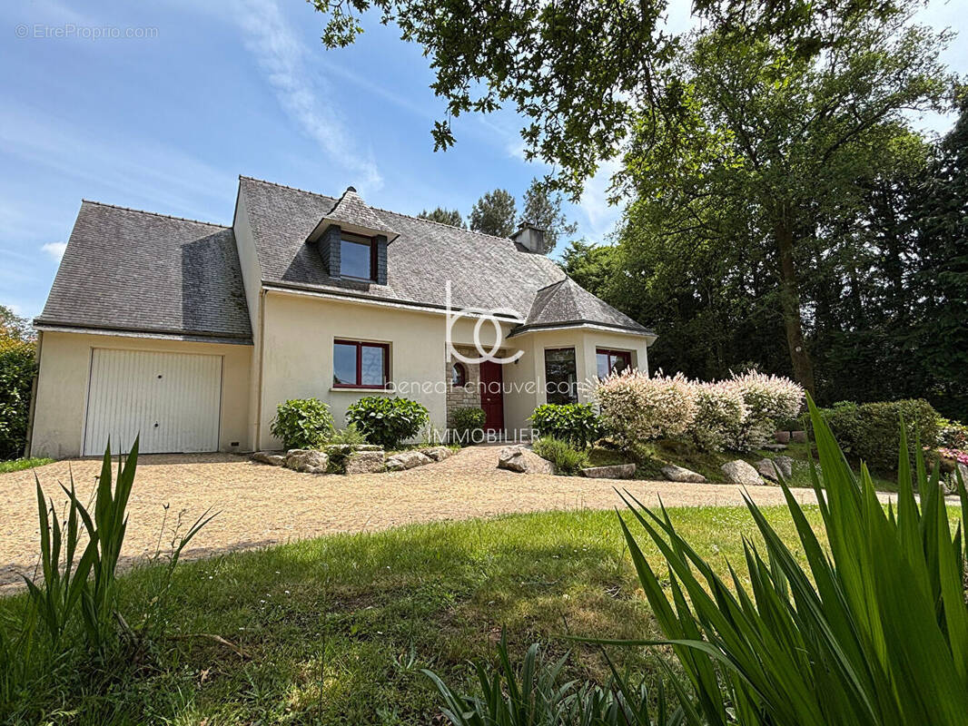 Maison à MONTERBLANC