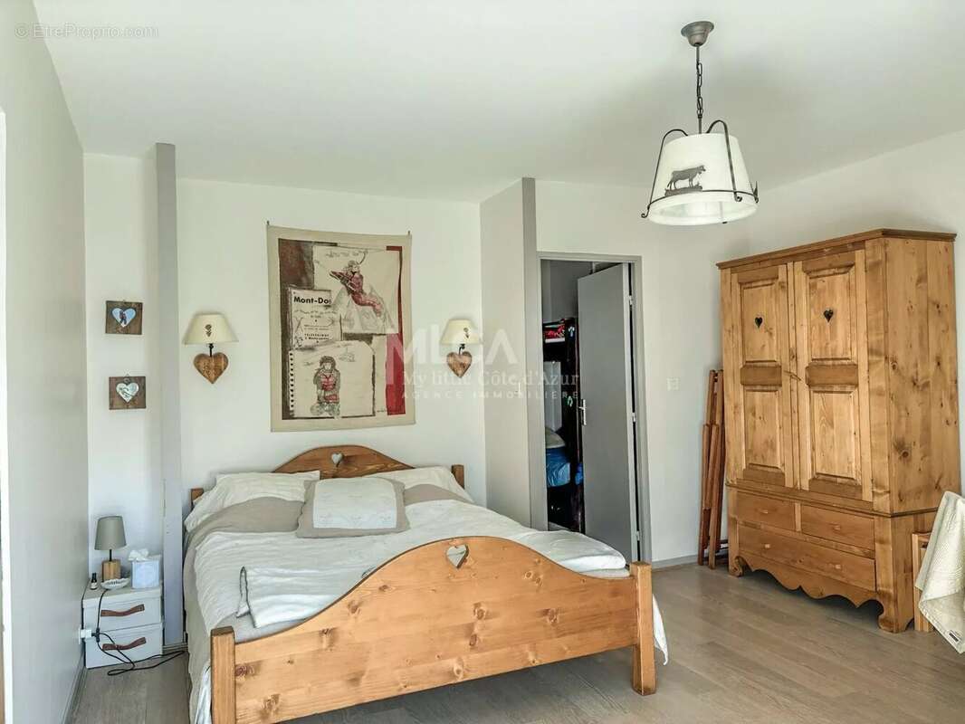 Appartement à SAINT-ETIENNE-DE-TINEE