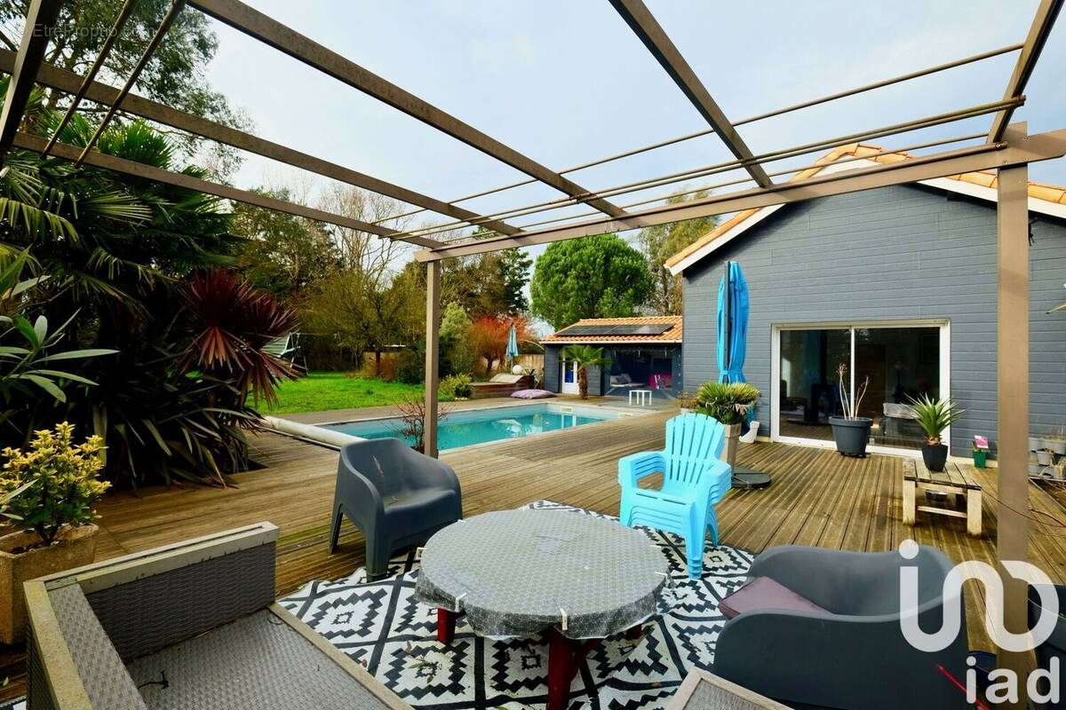 Photo 1 - Maison à CHAUVE