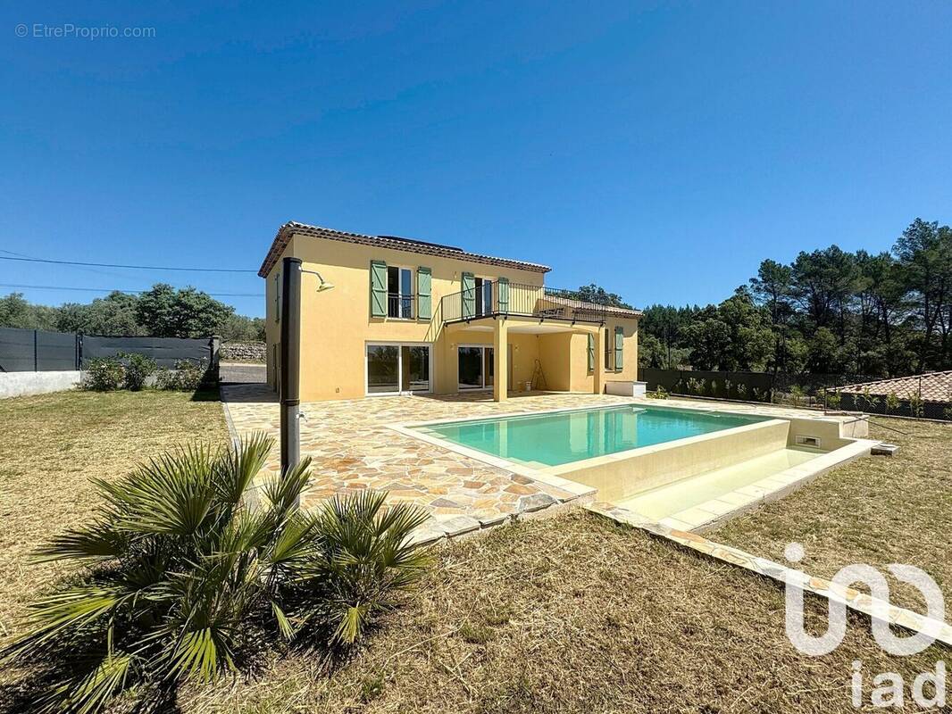 Photo 1 - Maison à TRANS-EN-PROVENCE
