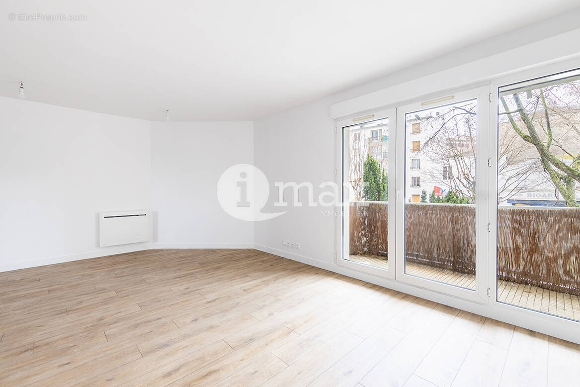 Appartement à LEVALLOIS-PERRET