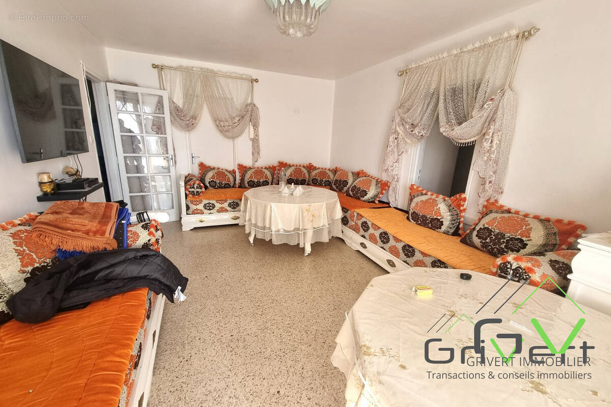 Appartement à NIMES