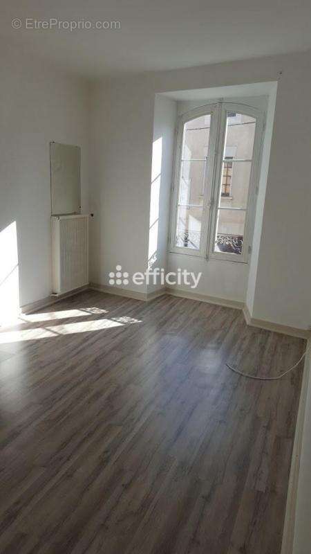 Appartement à LA ROCHEFOUCAULD