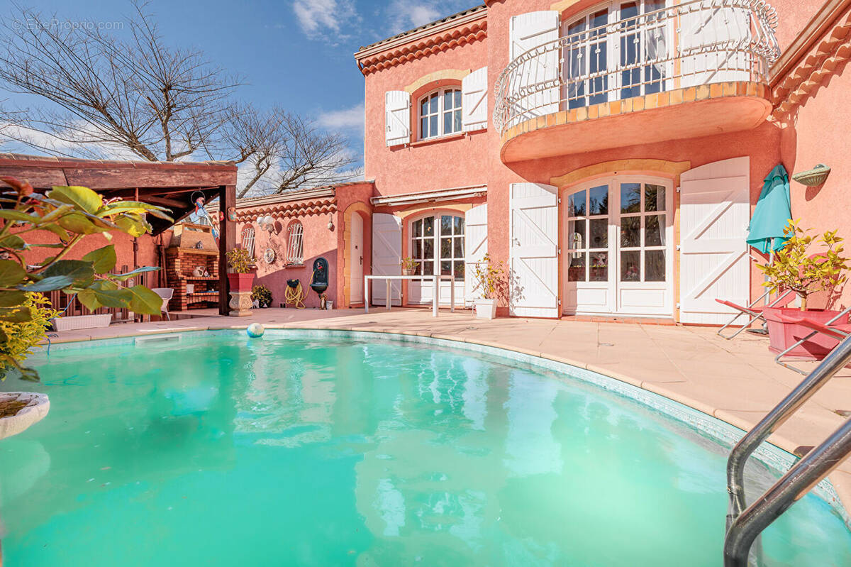 Maison à CASTANET-TOLOSAN