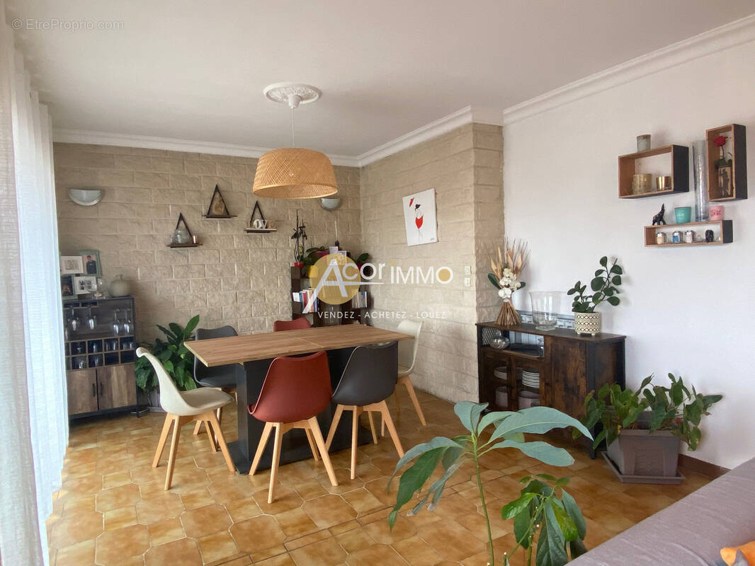 Appartement à LE PRADET