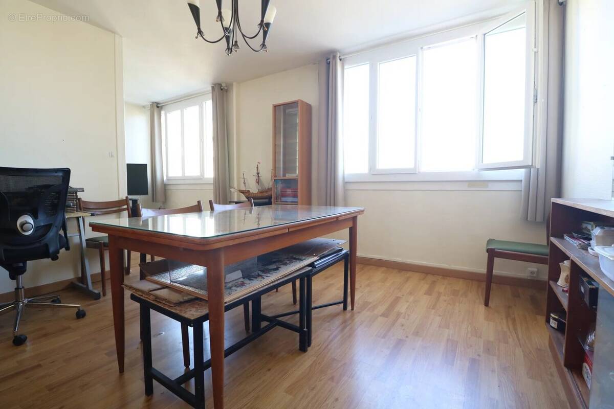 Appartement à CALUIRE-ET-CUIRE