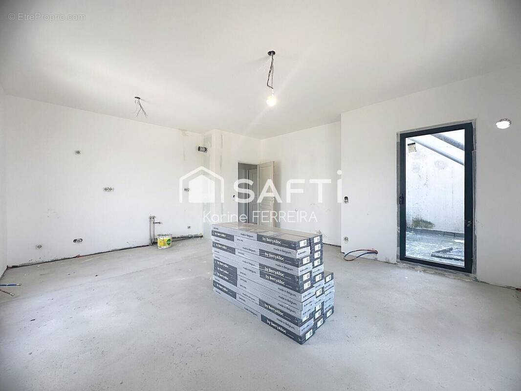 Photo 1 - Appartement à SAINT-DENIS