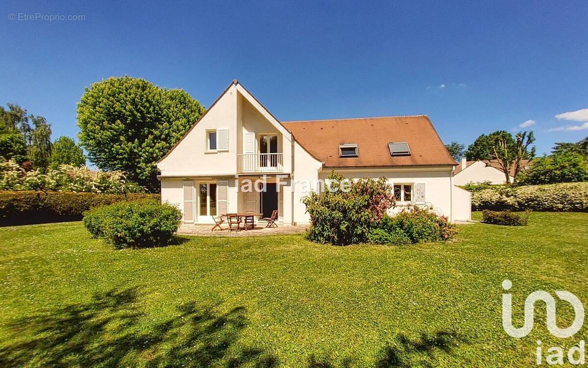 Photo 1 - Maison à SAINT-NOM-LA-BRETECHE