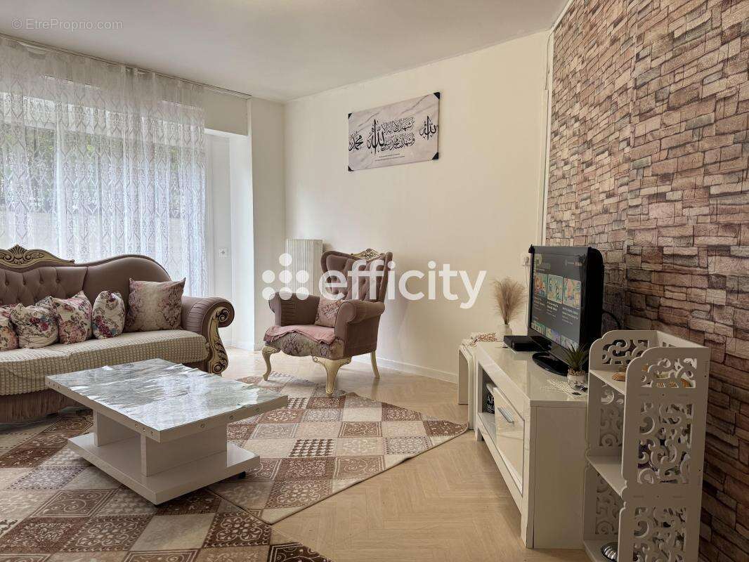 Appartement à EVRY