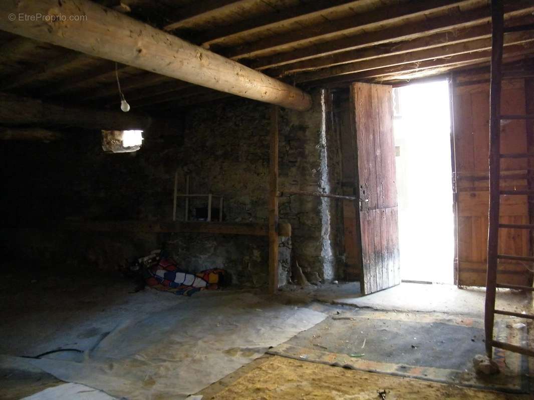 Maison à LA BASTIDE-SUR-L&#039;HERS