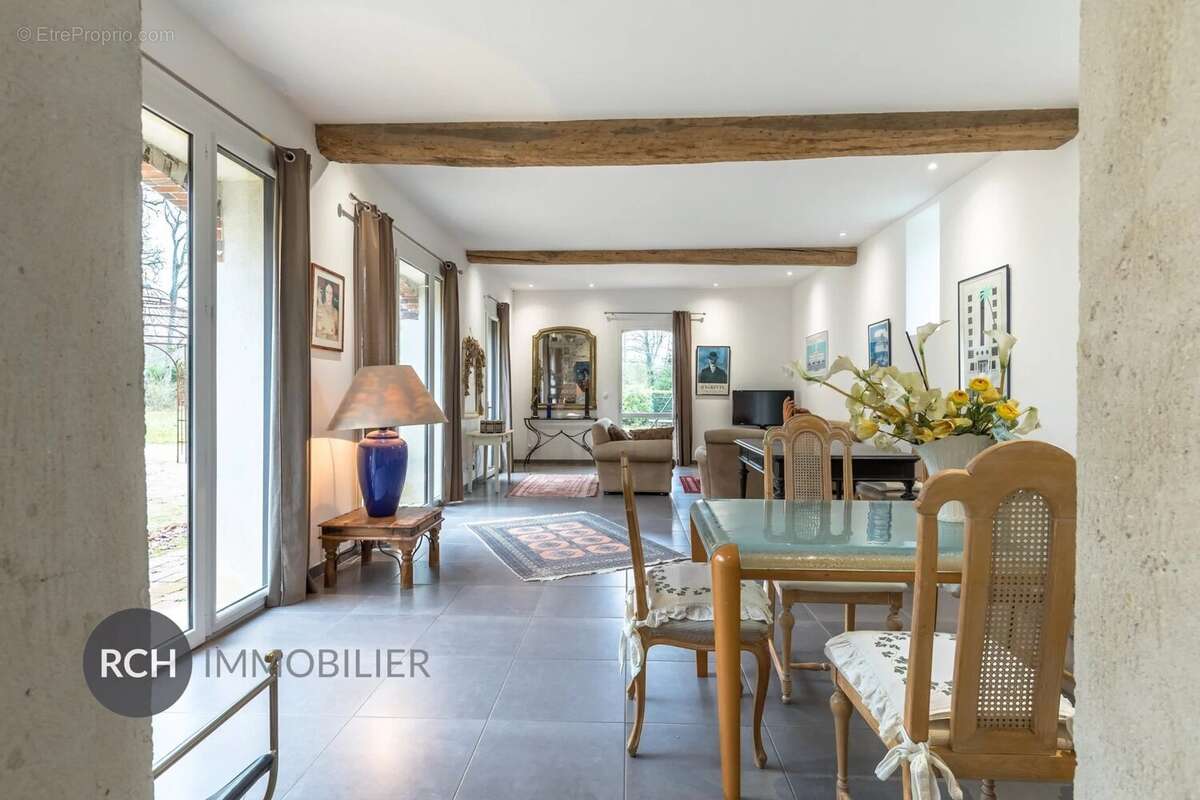 Maison à ABLIS