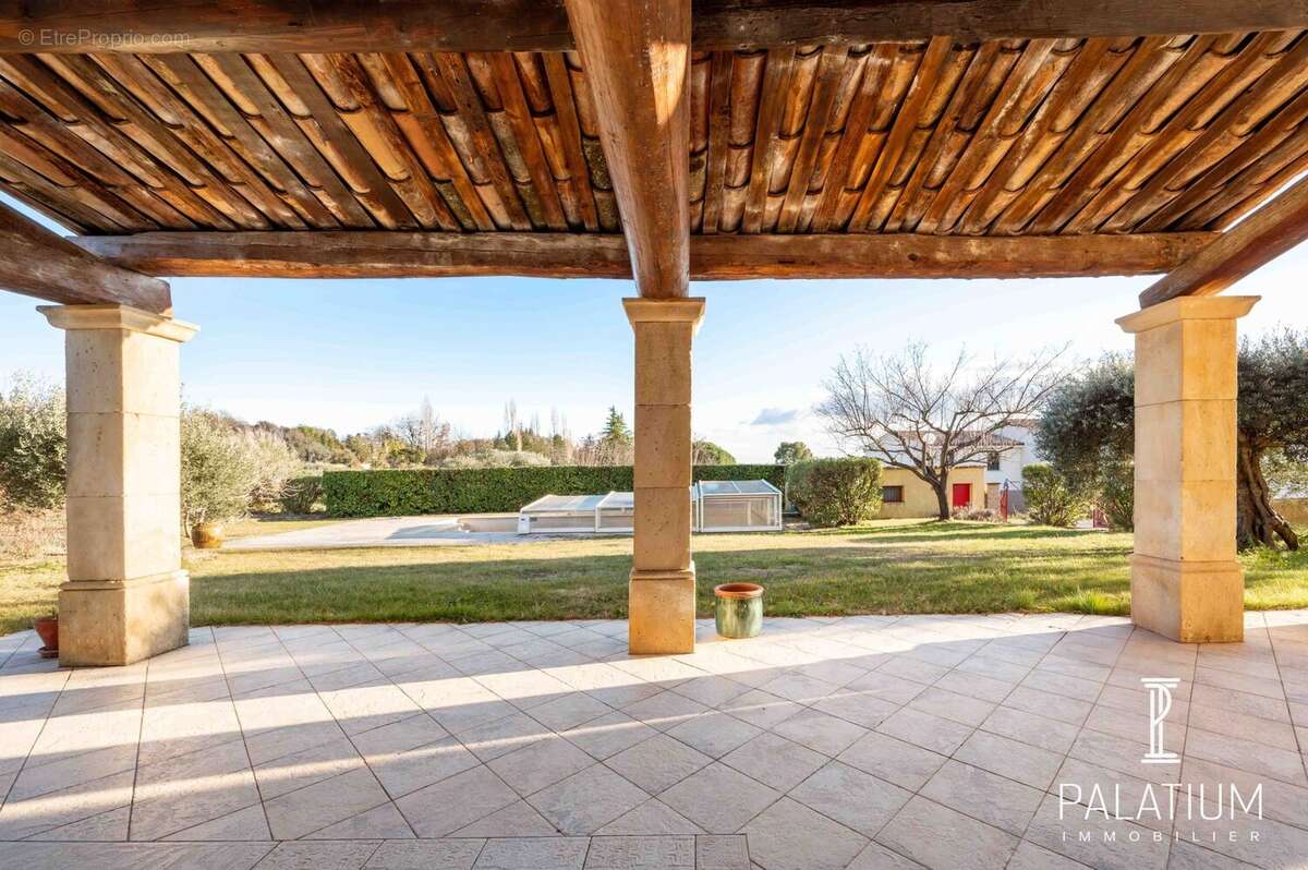 Maison à PIERREVERT