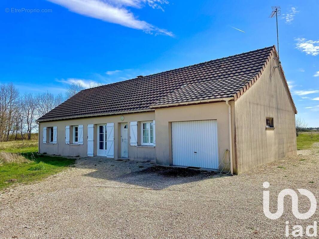 Photo 1 - Maison à LINGE