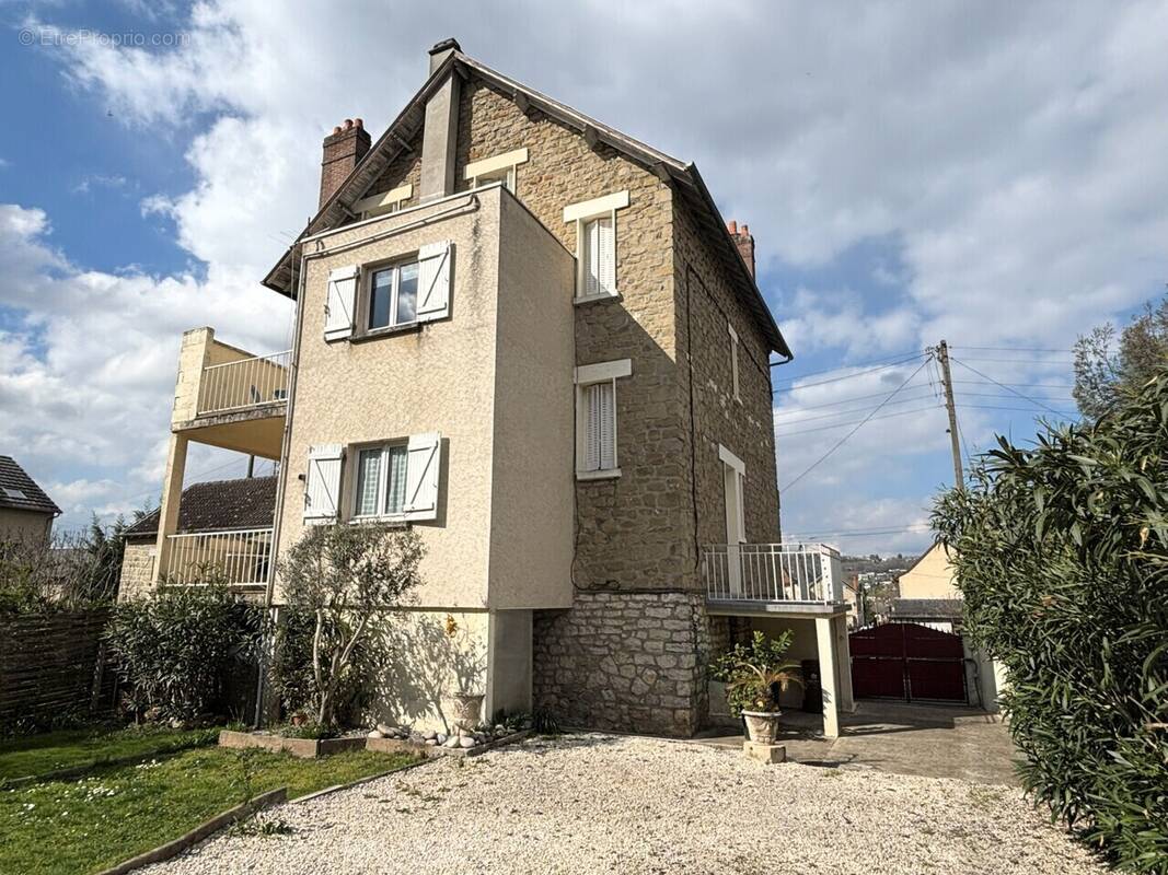 Appartement à BRIVE-LA-GAILLARDE