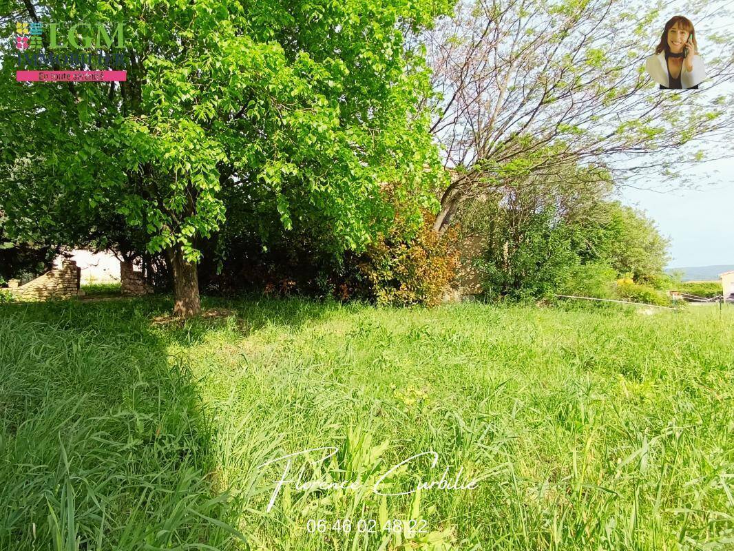 Terrain à SAINT-MAXIMIN