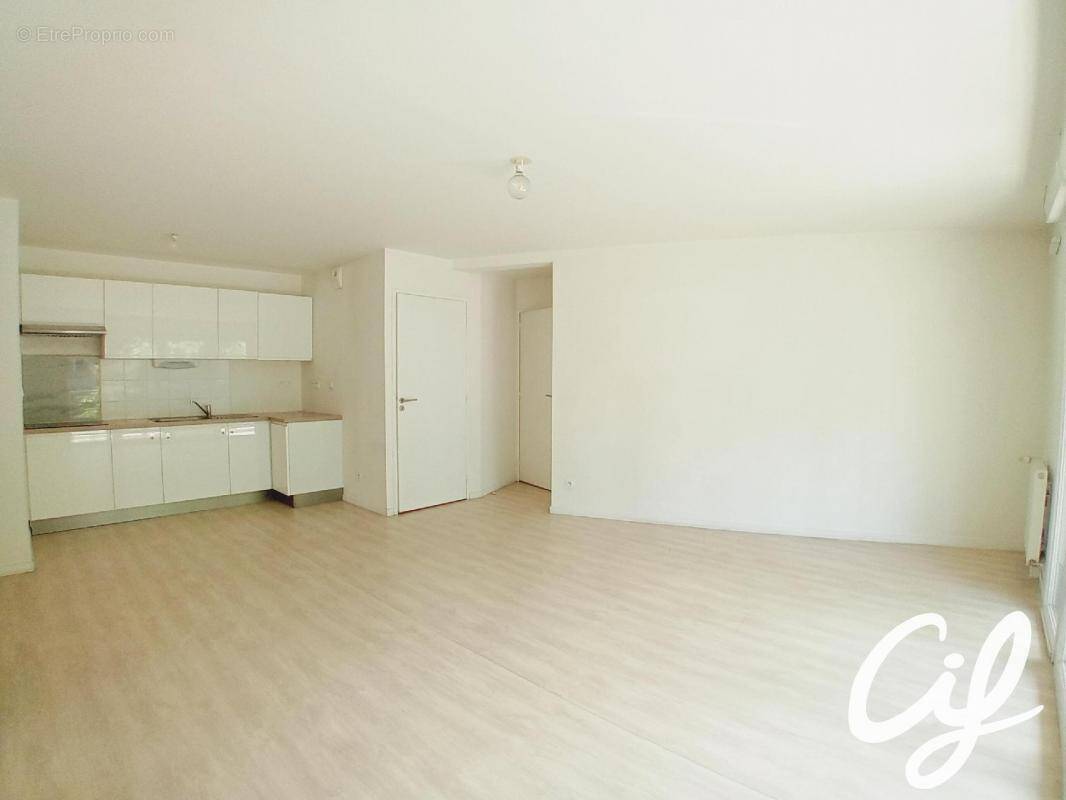 Appartement à REZE