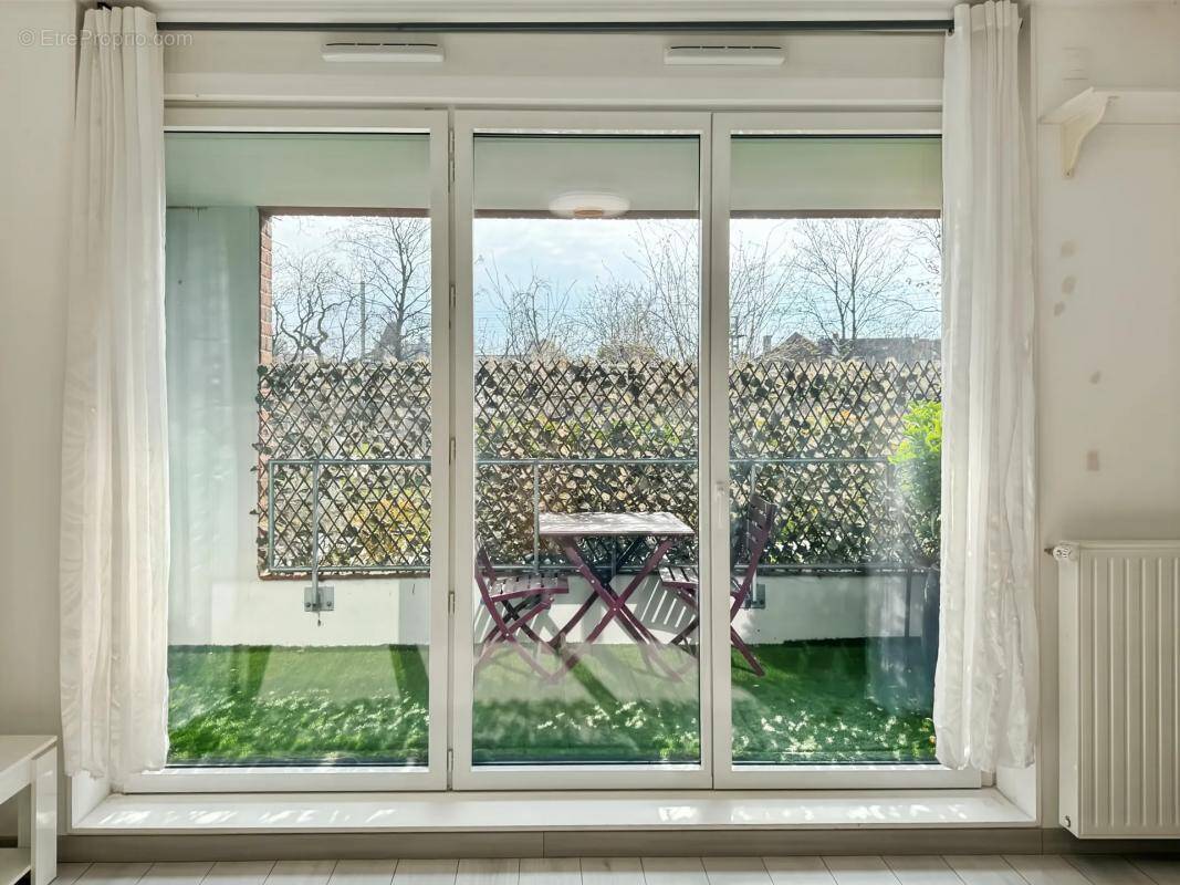 Appartement à NANTERRE