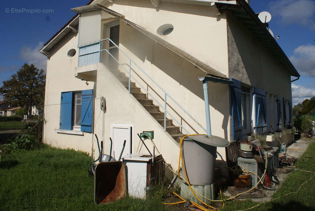 Maison à SAINT-LAURENT-DES-HOMMES