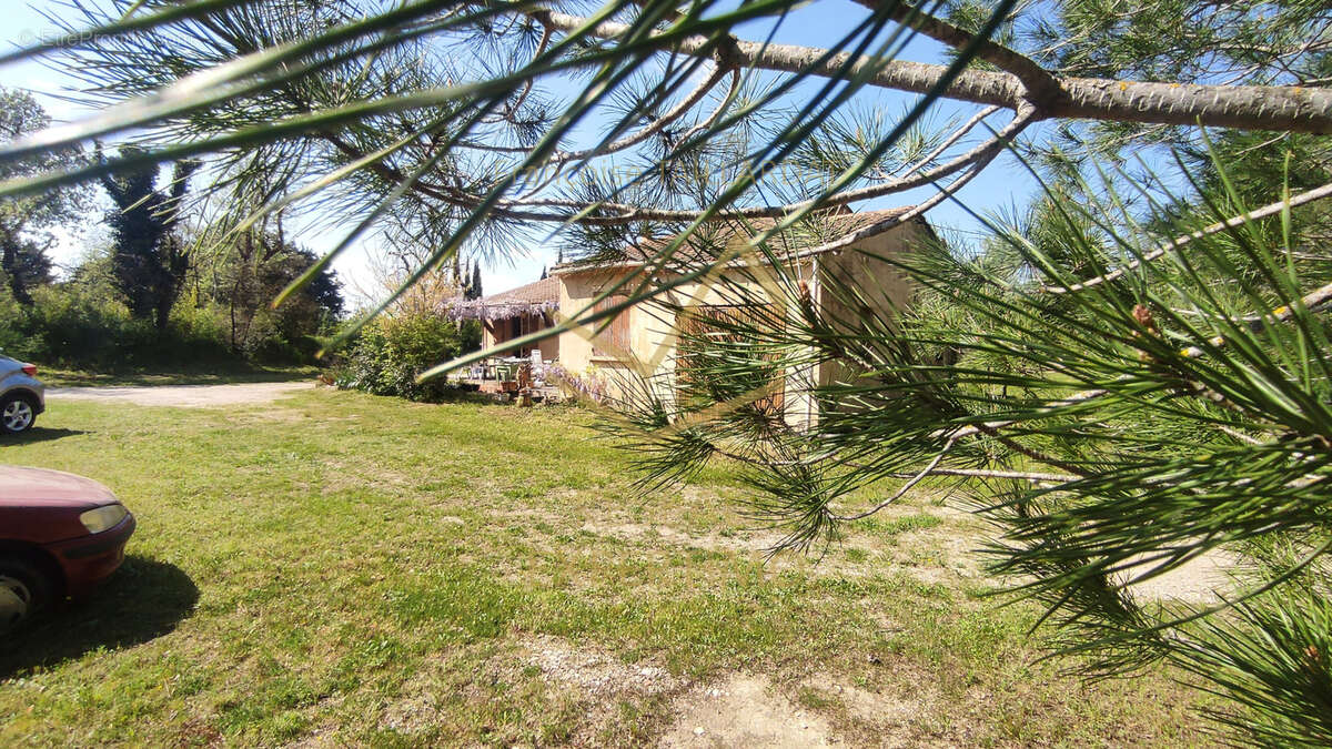 Maison à CHEVAL-BLANC