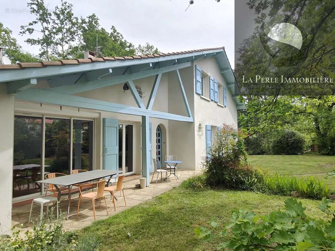 Maison à LABASTIDE-SAINT-PIERRE