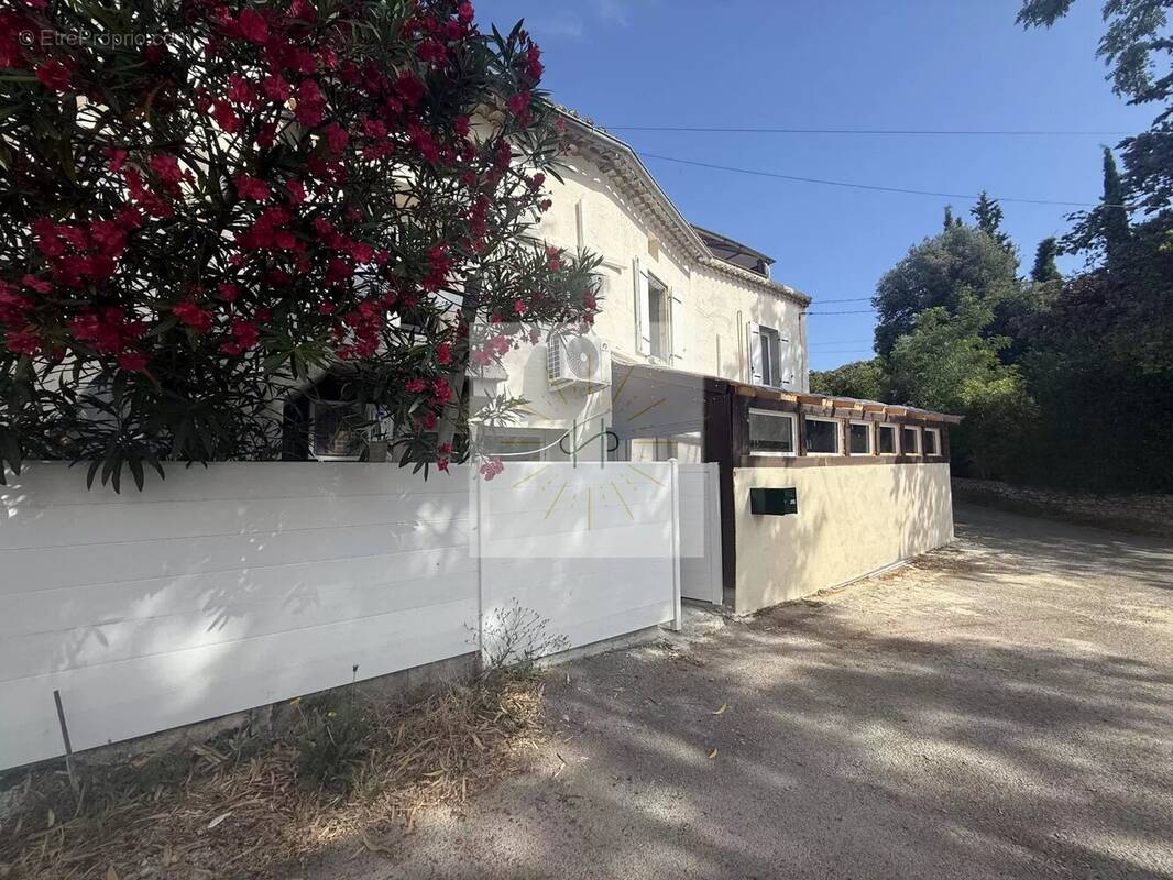 Maison à VIVIERS