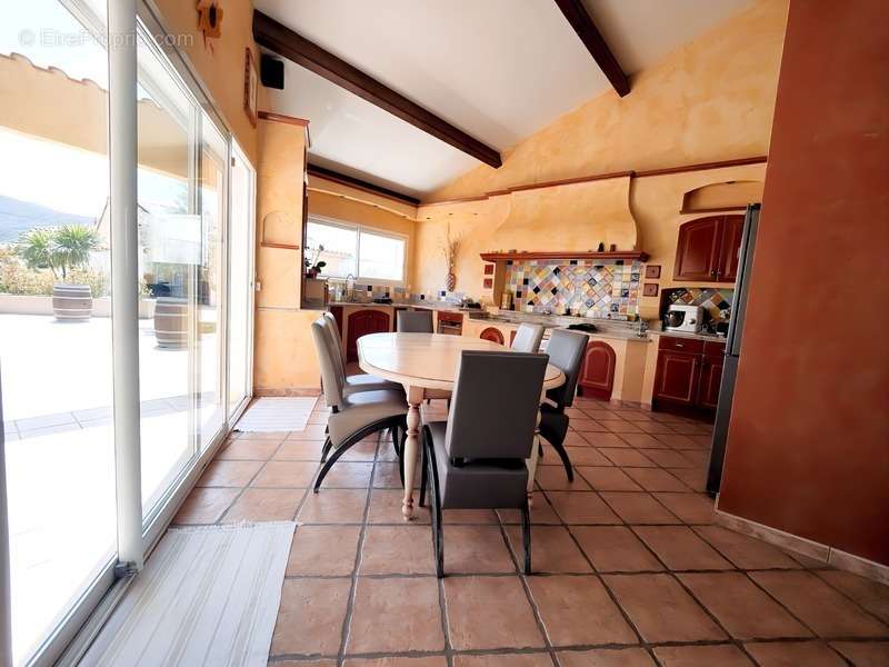 Maison à HEREPIAN