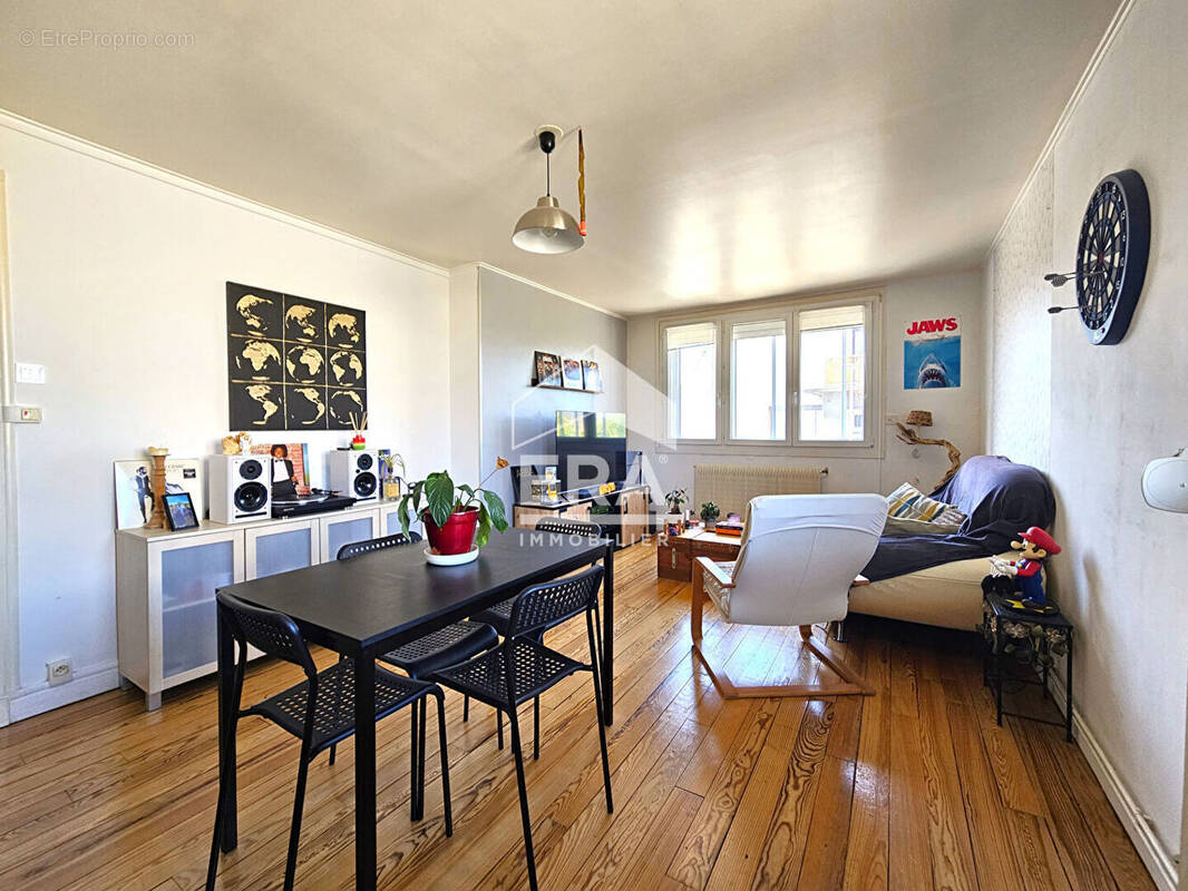 Appartement à LE PORTEL