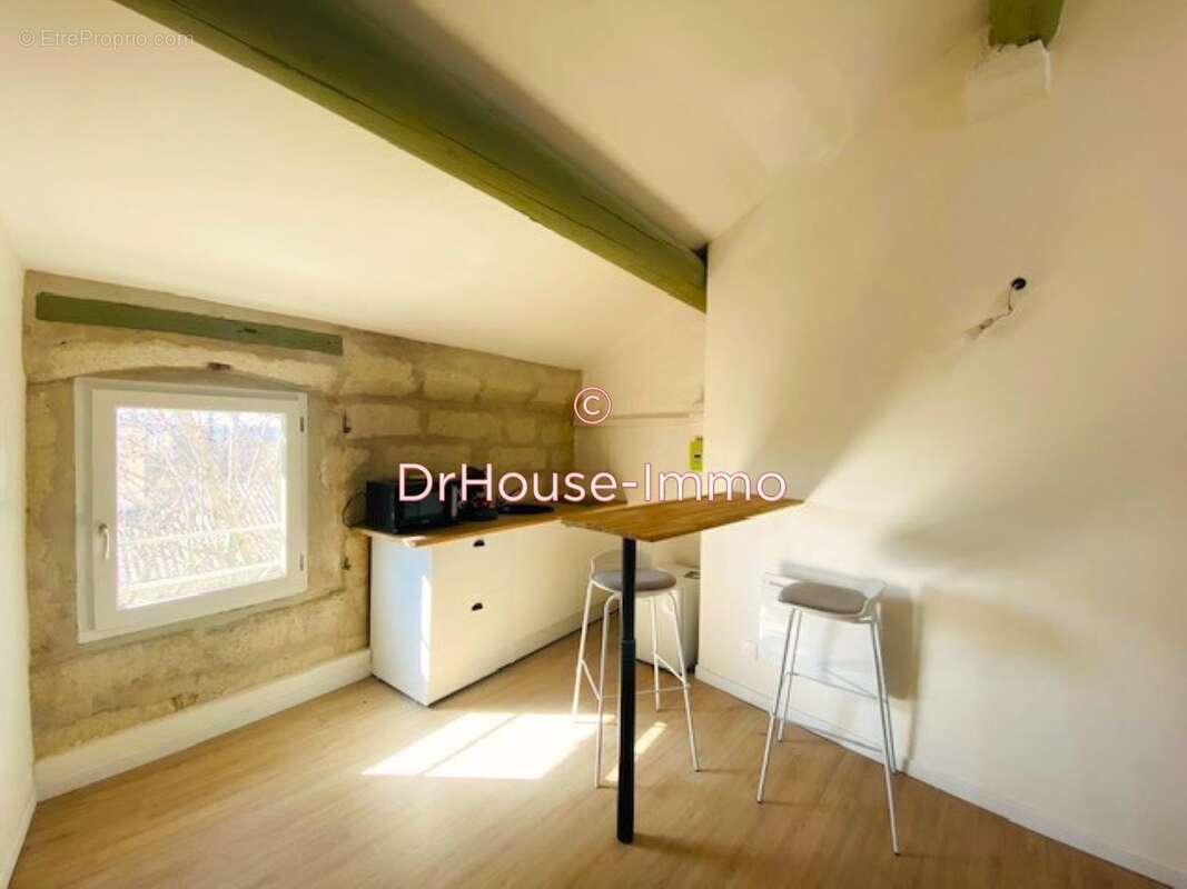 Appartement à UZES