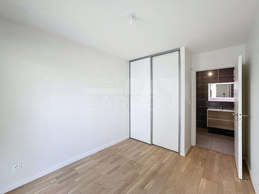 Appartement à LYON-9E