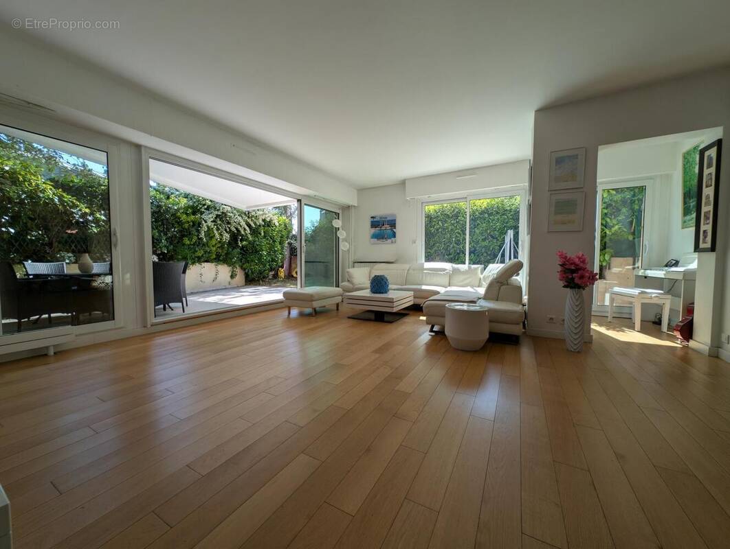 Appartement à SAINT-CLOUD