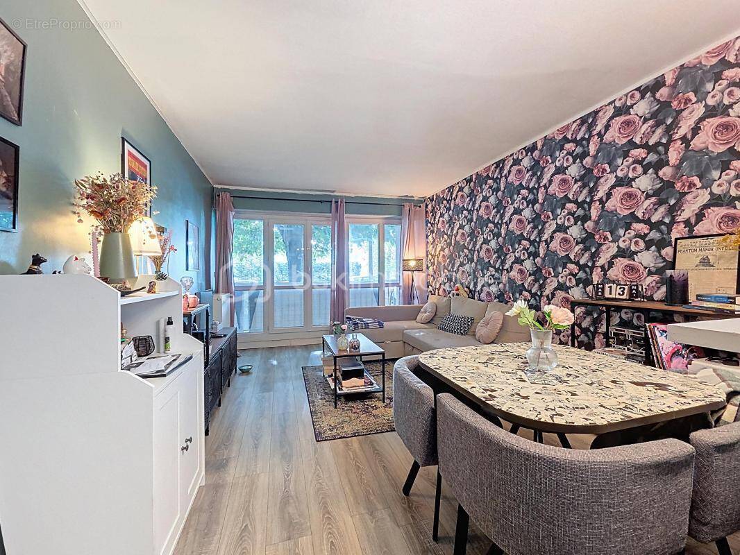 Appartement à CHELLES