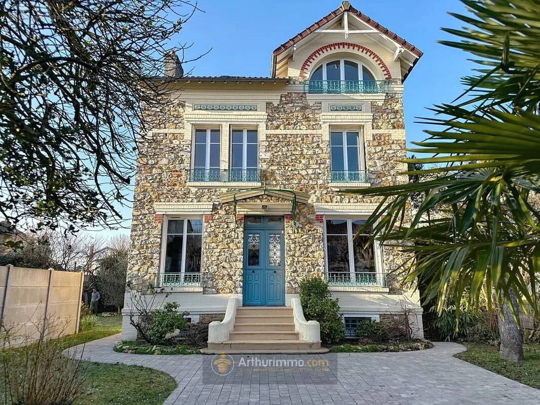 Maison à EAUBONNE