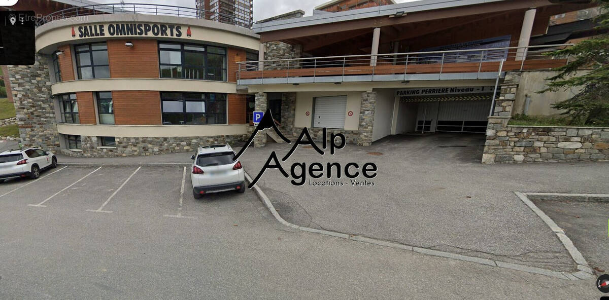 Parking à LA COTE-D&#039;AIME