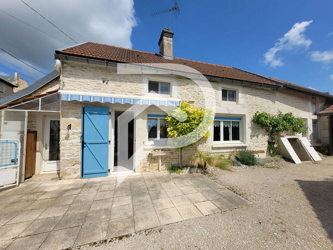 Maison à DANCEVOIR