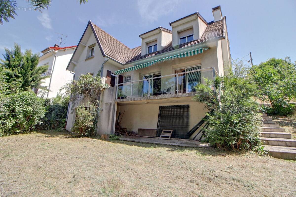 Maison à TRIEL-SUR-SEINE