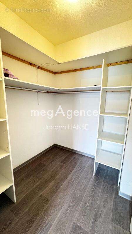 Appartement à PUGET-SUR-ARGENS