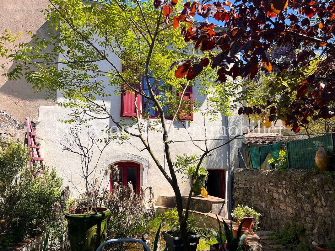 Maison à SAINT-HIPPOLYTE-DU-FORT