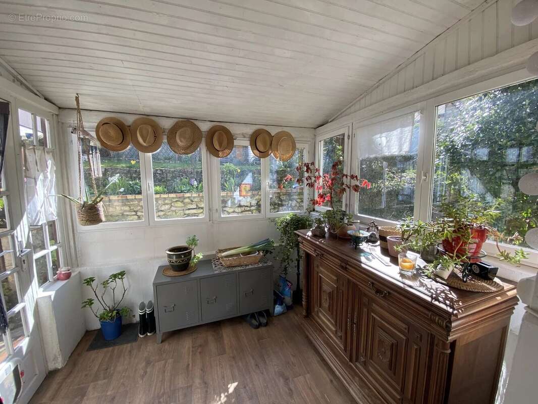 Maison à BUCHELAY